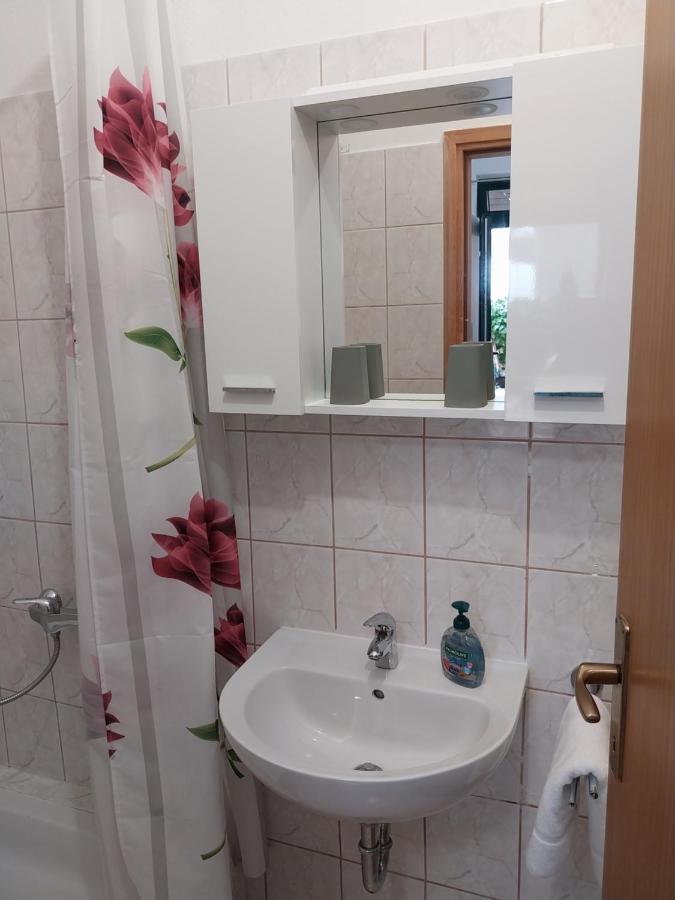 Sobe Kraft 1 Appartement Živogošće Buitenkant foto
